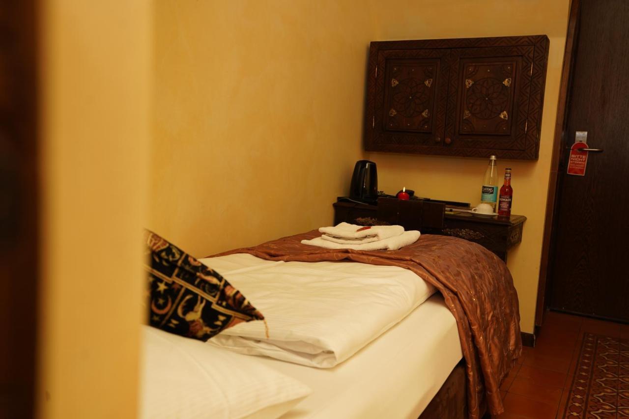 Oriental&restaurant Hotel