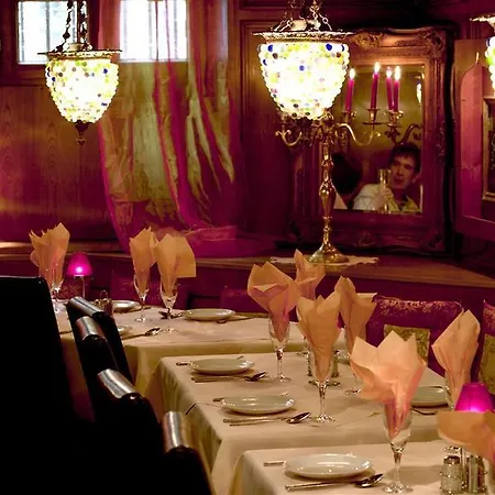 Hotel Villa Oriental & Restaurant 